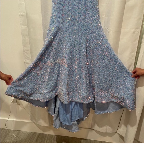 SHERRI HILL 55084 Light blue sequin prom dress Prom Dress size 6 WORN ONCE - Picture 5 of 5